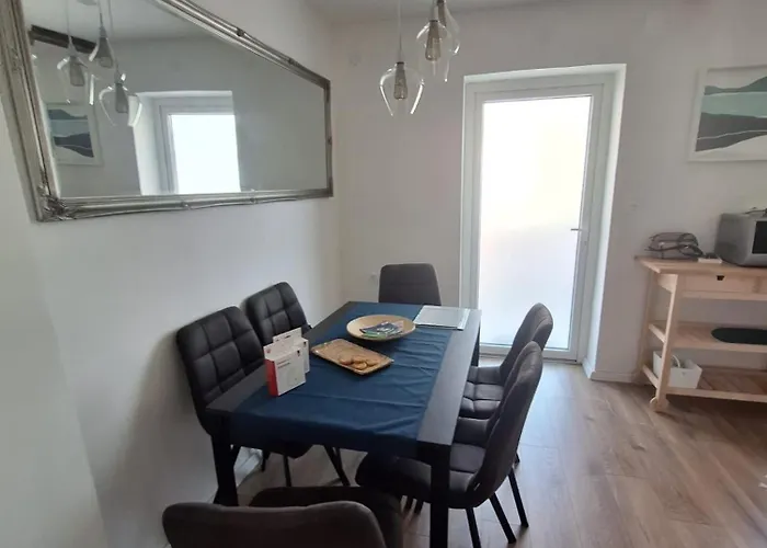 Azur Corner Zamárdi